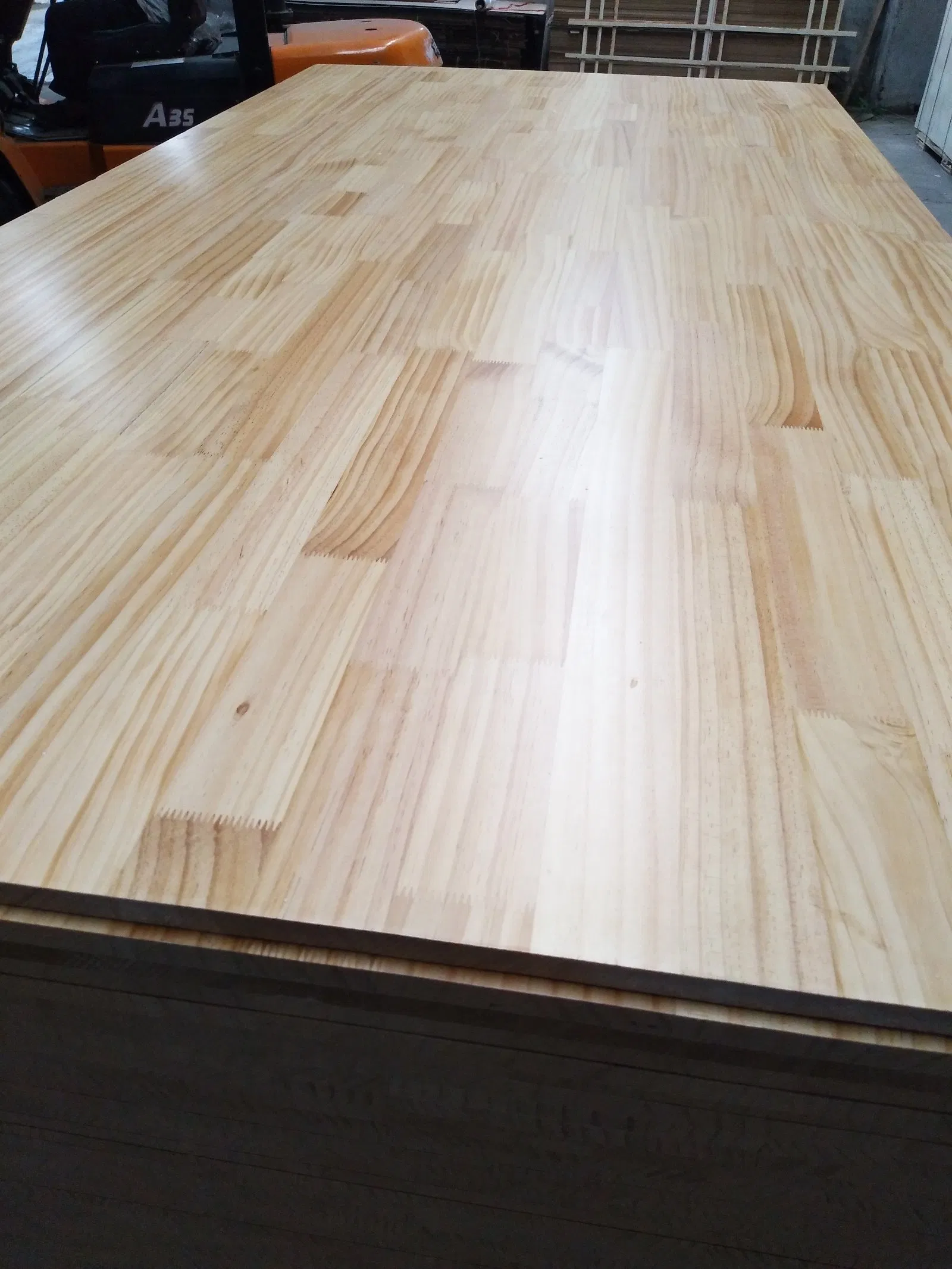 Radiata Pine Laminated Finger Joint Board