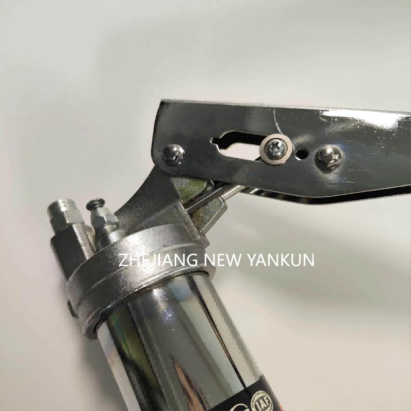 Аккумуляторная маслёнка LUDI R-816, 600cc, 12000psi