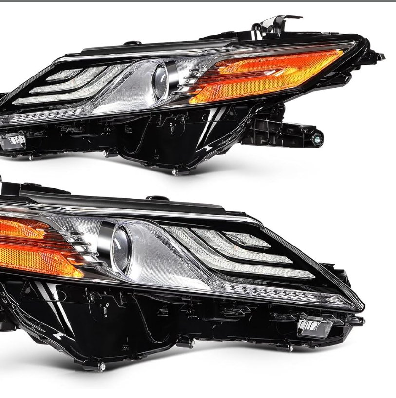 Фара головного света Toyota Camry, RAV4, Yaris, Highlander OEM 81150-06D70