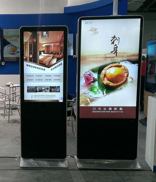 55-дюймовый водонепроницаемый LCD-дисплей для рекламы