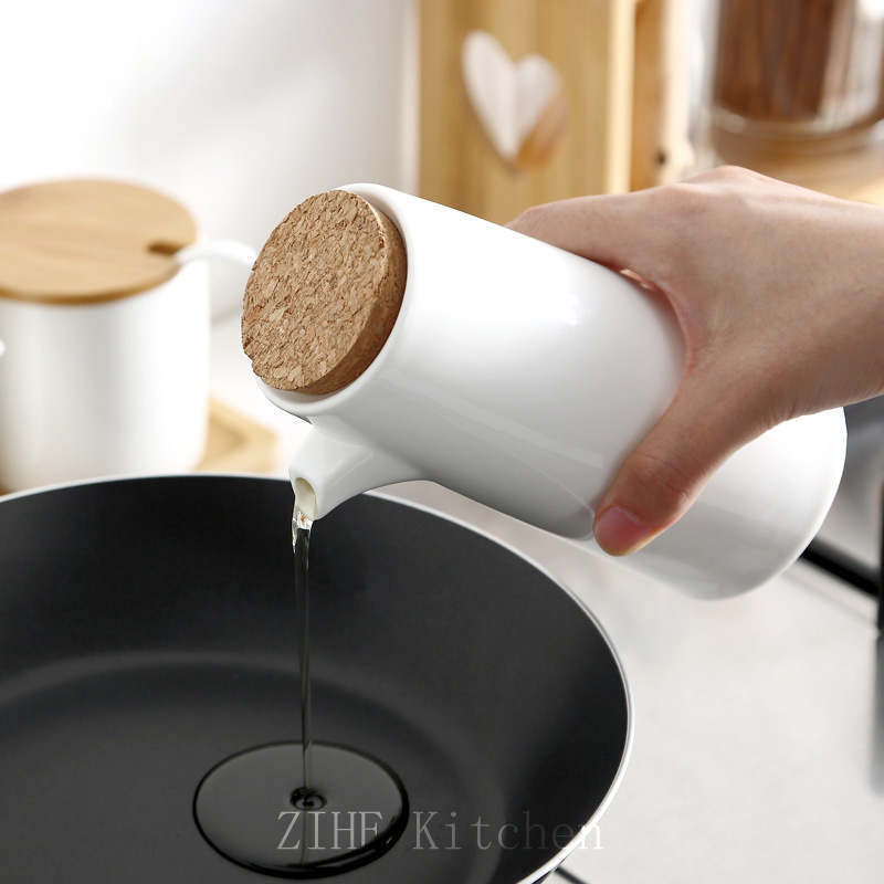 Household Ceramic Oil Pot Seasoning Bottle Set