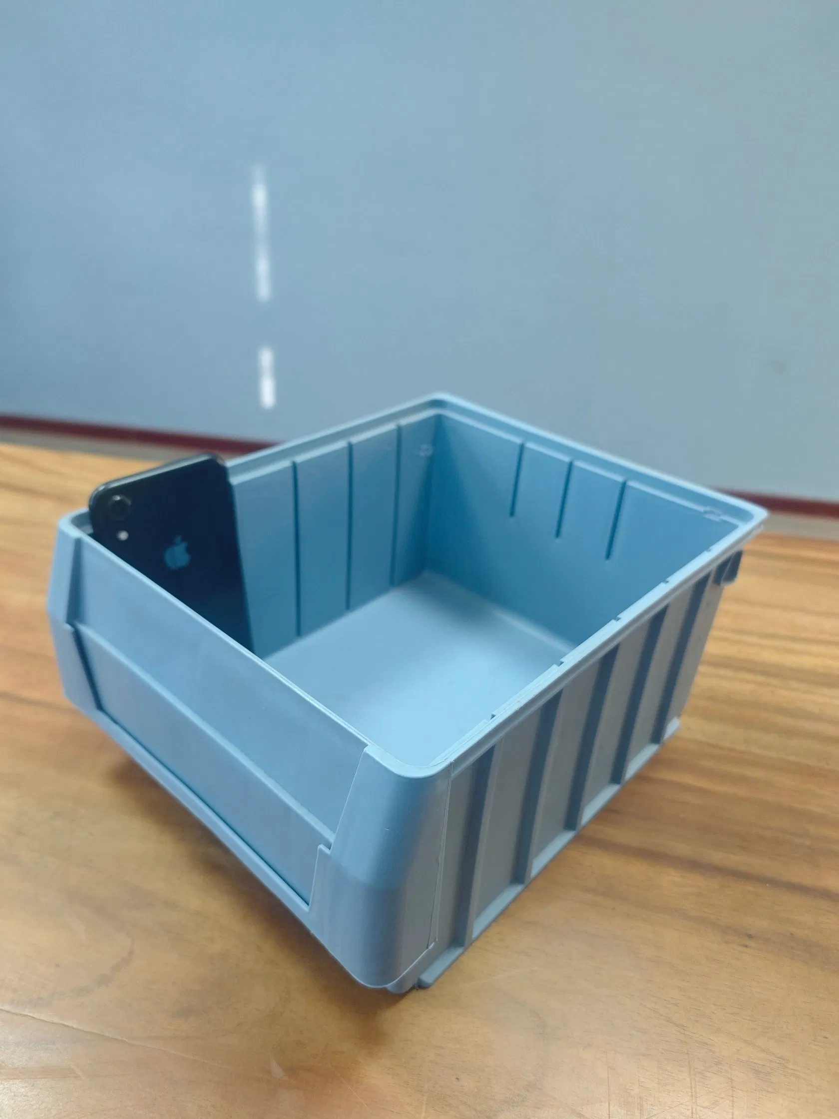Versatile Stackable PP Plastic Storage Bin for Parts – Ideal for Factory, Warehouse, and Hospital Use