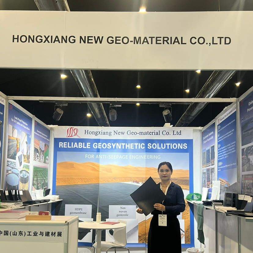 Pool Liner Waterproof Material HDPE Sheet HDPE Liner Waterproof Membrane Landfill Mining