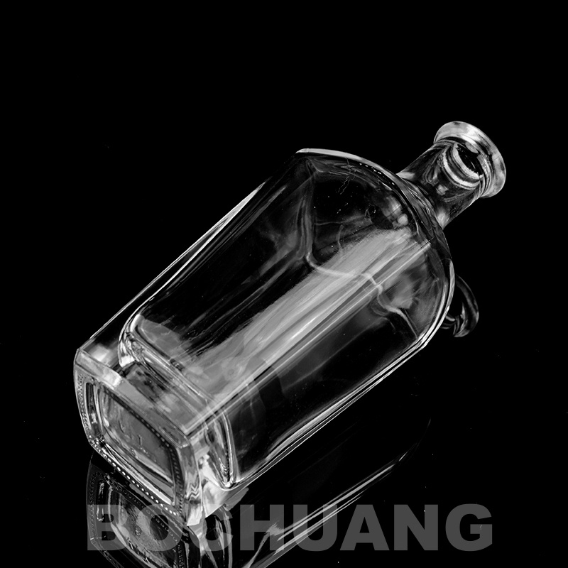 Premium 750ml Empty Glass Bottles for Distillery Whisky Brandy Vodka Tequila Gin Rum Supplies