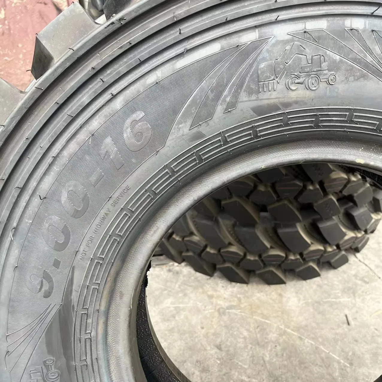 Bias Loader Tyre 7.50-16 / 8.25-16 / 9.00-16 Excavator OTR with Warranty