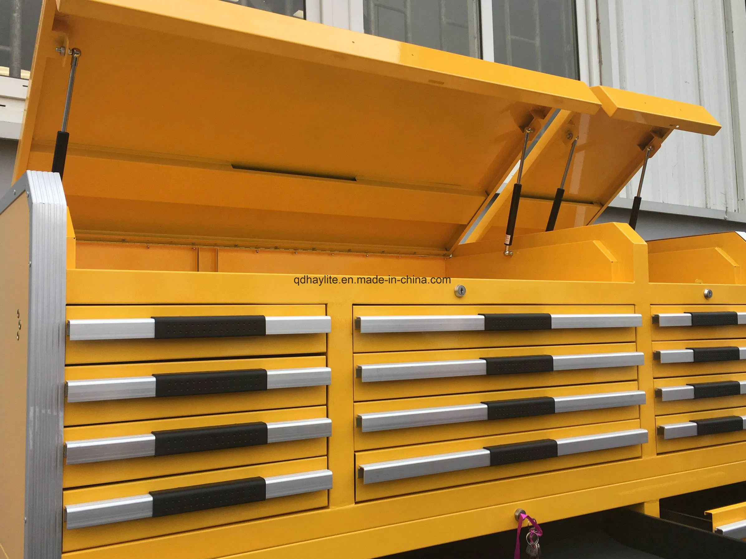 33 Drawers Tool Cabinets Powder Coated with Wheels
