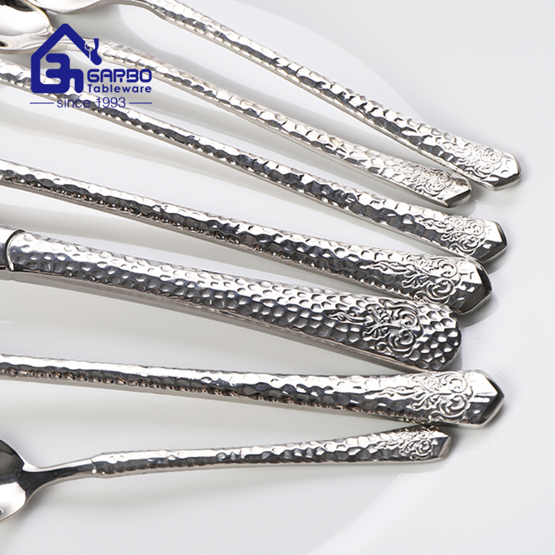 High Quality Stainless Steel Knife with Metal Handle and Golden Deco for Sale