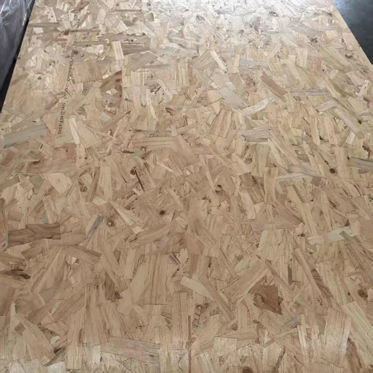 Wall Decoration with High Quality OSB Board