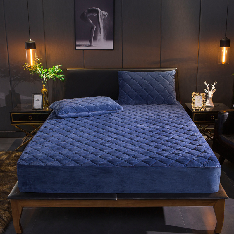 Breathable Soft Cotton Bed Cover Waterproof Mattress Protector