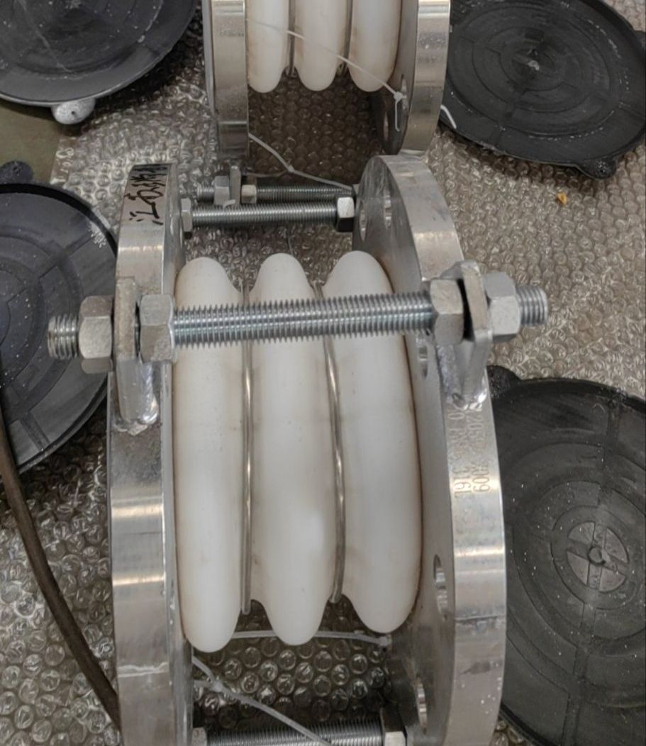 Stainless Steel Bellows PTFE Lined Expansion Joint Compensator