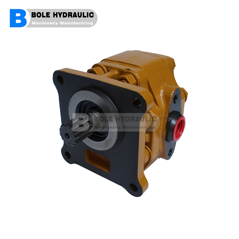 Гидравлический насос Komatsu D75S-3/5 (07444-67504)