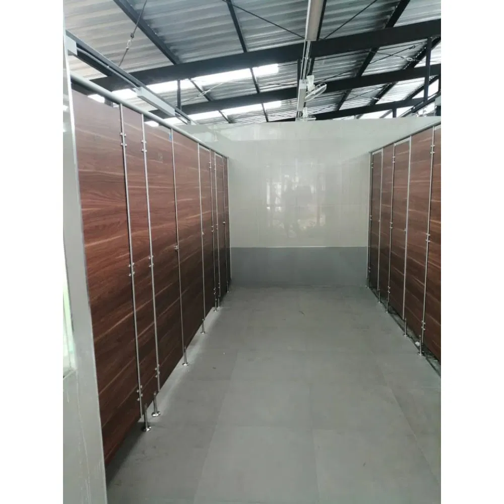 Impact-Resistant HPL Compact Laminate Floor Braced Solid Phenolic Toilet Shower Cubicle Urinal Partition Board