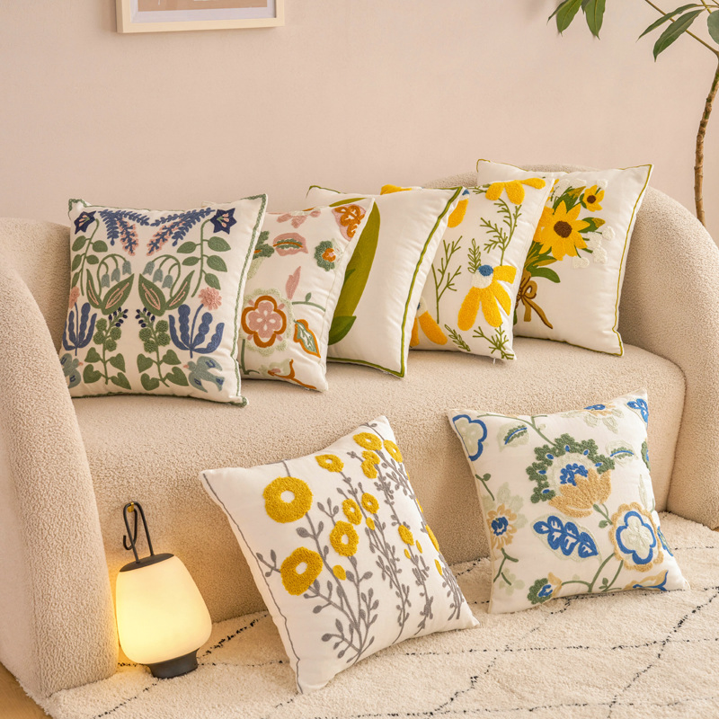 Xinlan Home Decor Cotton Cushion Cover Pillowcase Square Floral Customized Embroidery Cushion Cover