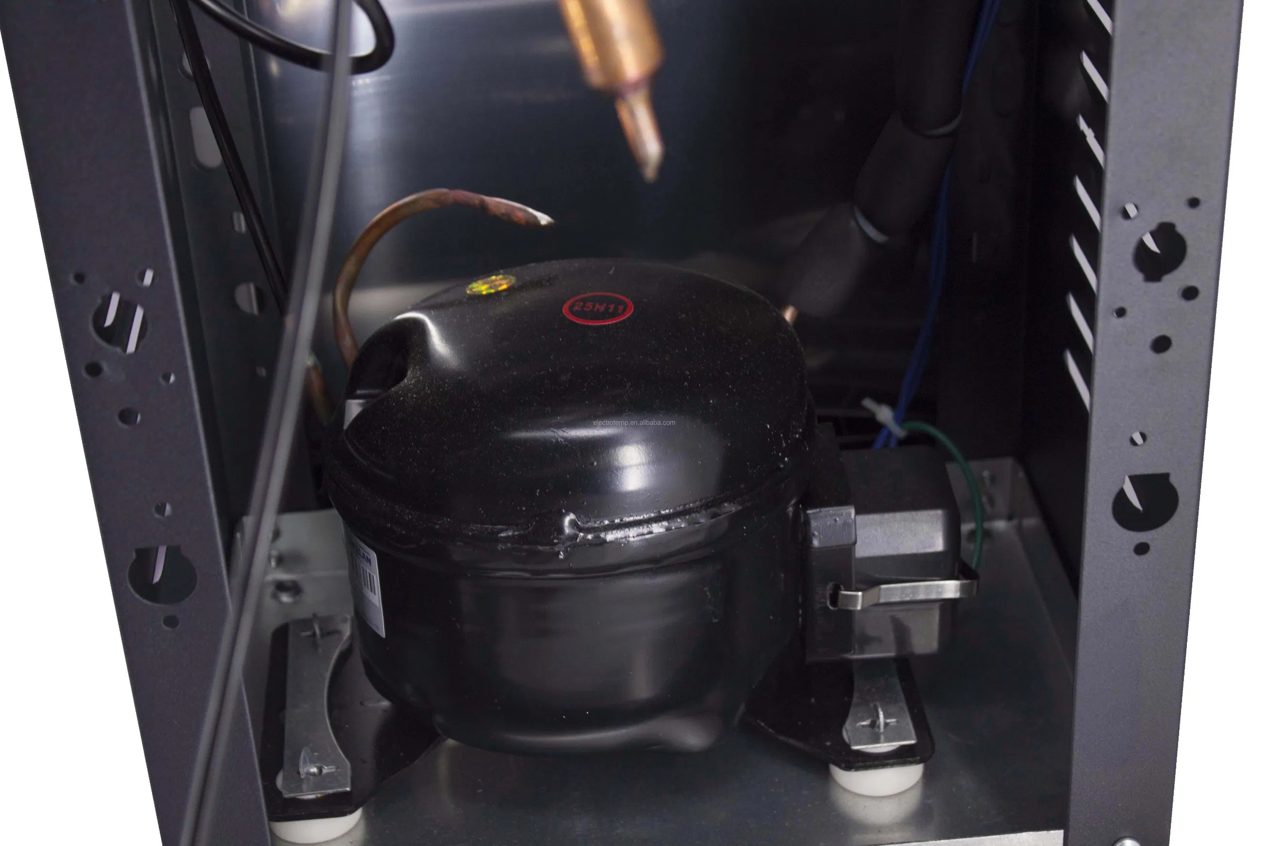 Stable Base Smart and Efficient Water Chiller Water Dispenser
