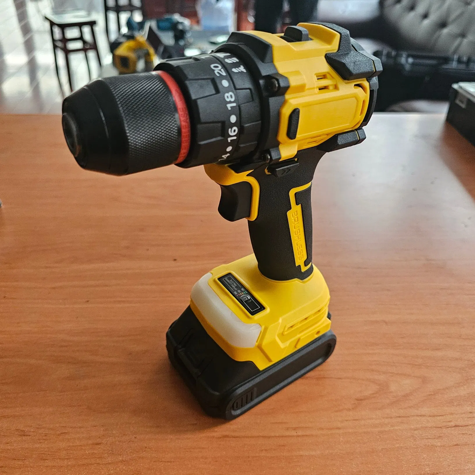 Versatile Brushless Power Tool Low Vibration Power-Tool Complete Bundle Tool Set 21V CE