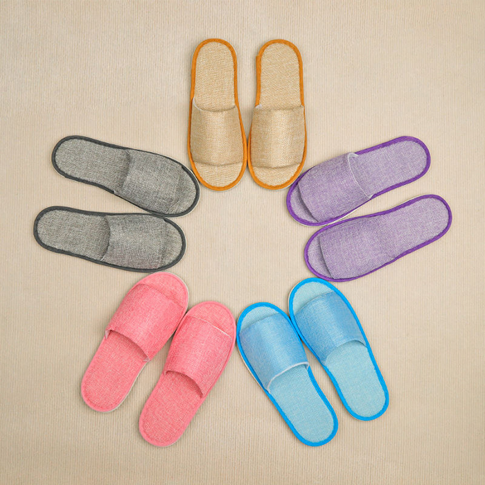 Эко-тапочки одноразовые с вышивкой для отелей