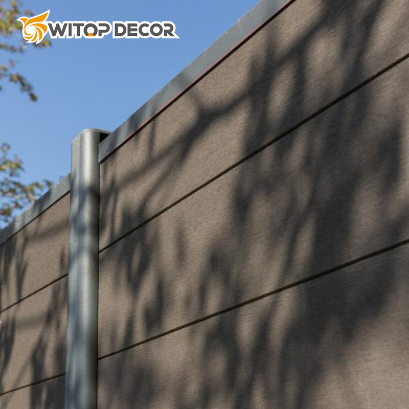 Sanding Embossing Woodgrain Co-Extrusion Wood Plastic Composite Fencing WPC Fence