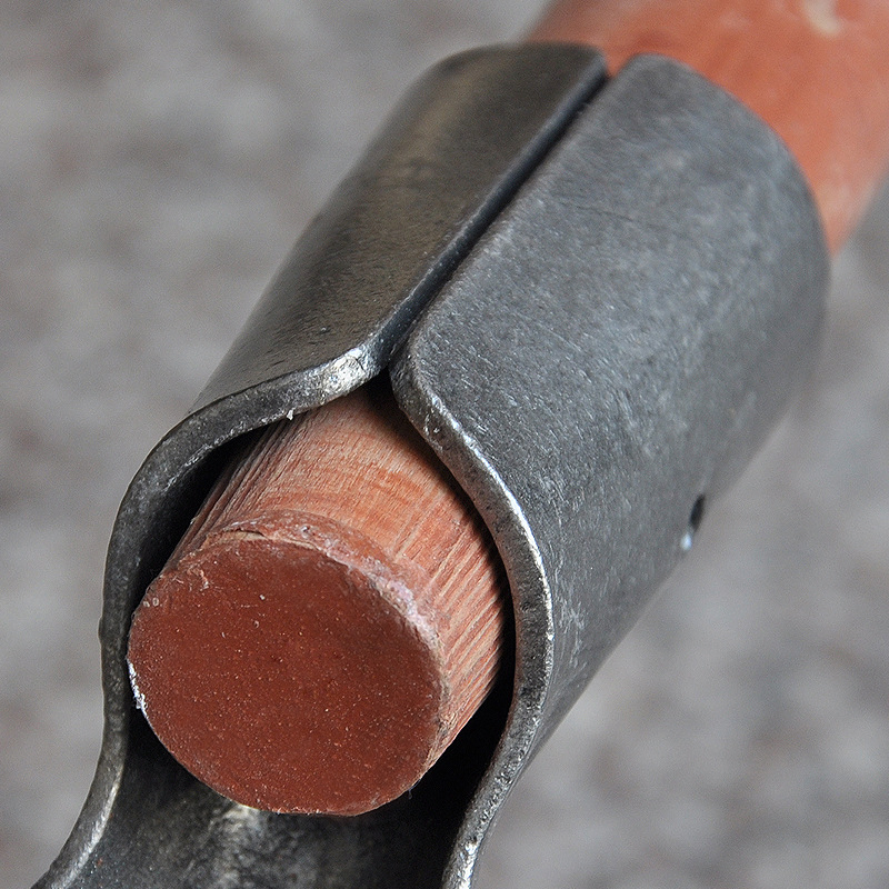 Outdoor Durable Wooden Handle Hoe