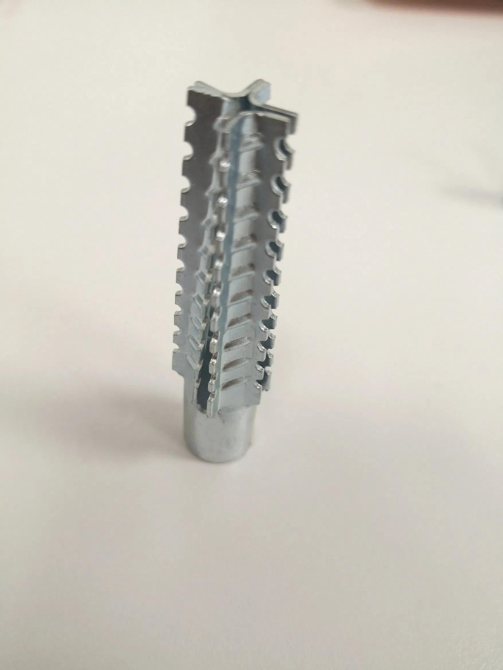 Carbon Steel Metal Anchor for Hammering Into Aerated Concrete Saw Anchor Yellow/White Zinc Plated 5X30/6X32/8X38/8X60/10X60