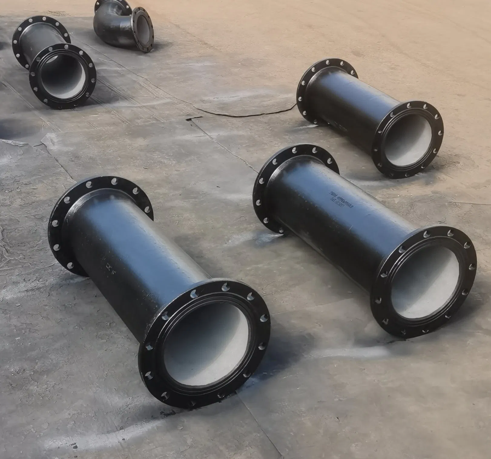 En545 Ductile Iron Double Flanged Short Pipe for Sewage Water
