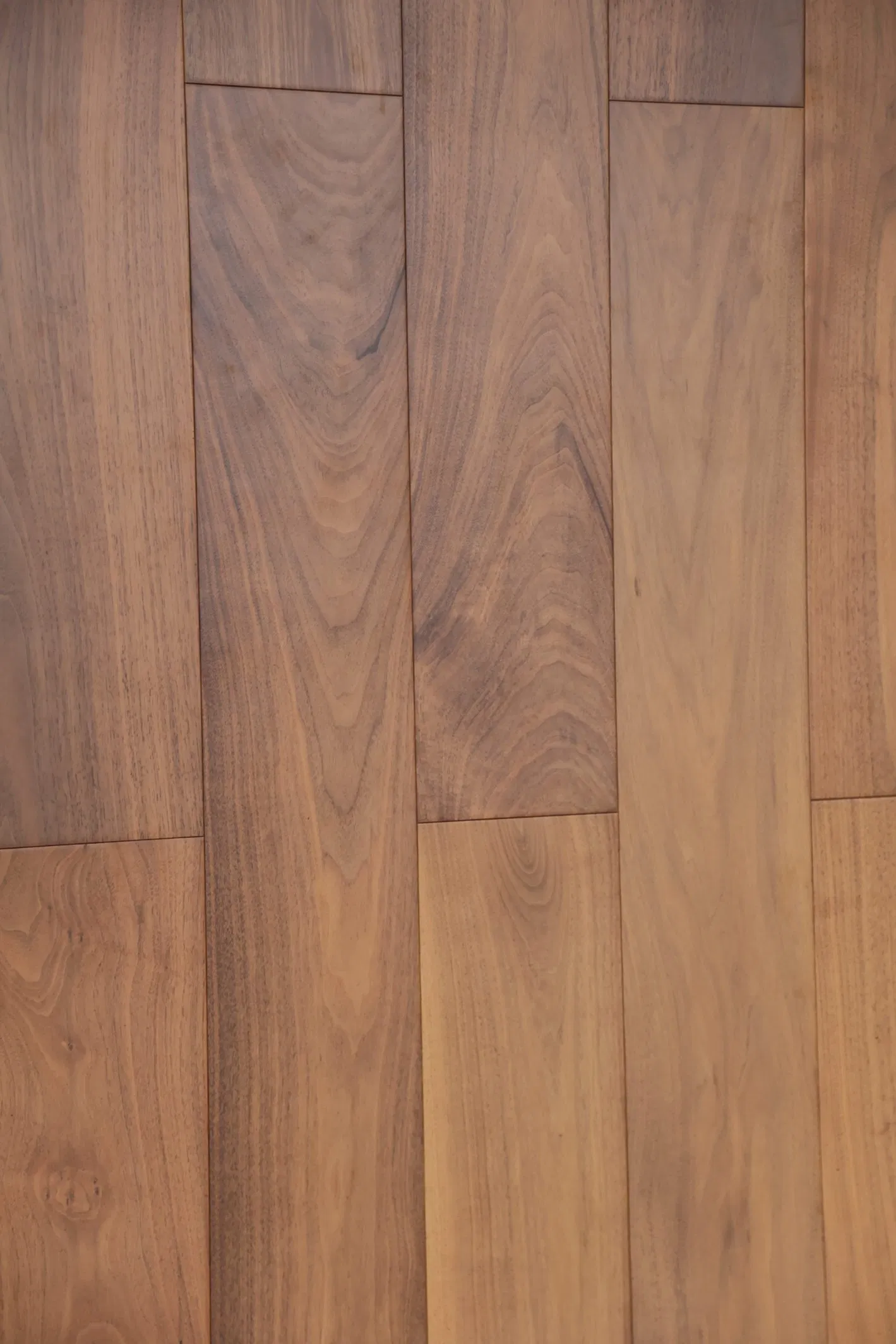 Handcrafted Distressed Engineered Oak Flooring 12mm for Rustic Style