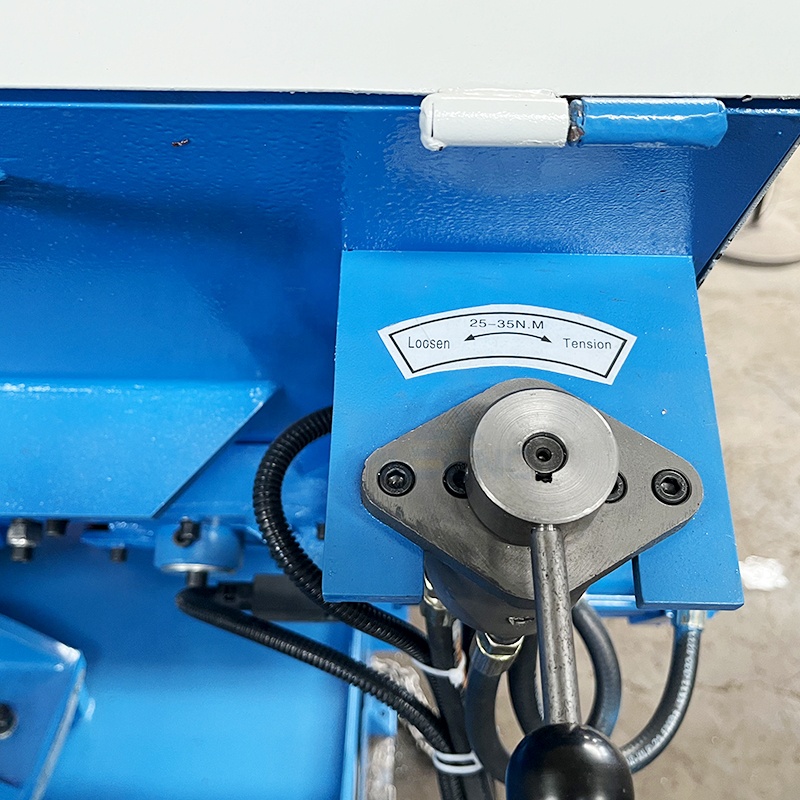 Ленточная пила по металлу двухколонная горизонтальная GHZ4235