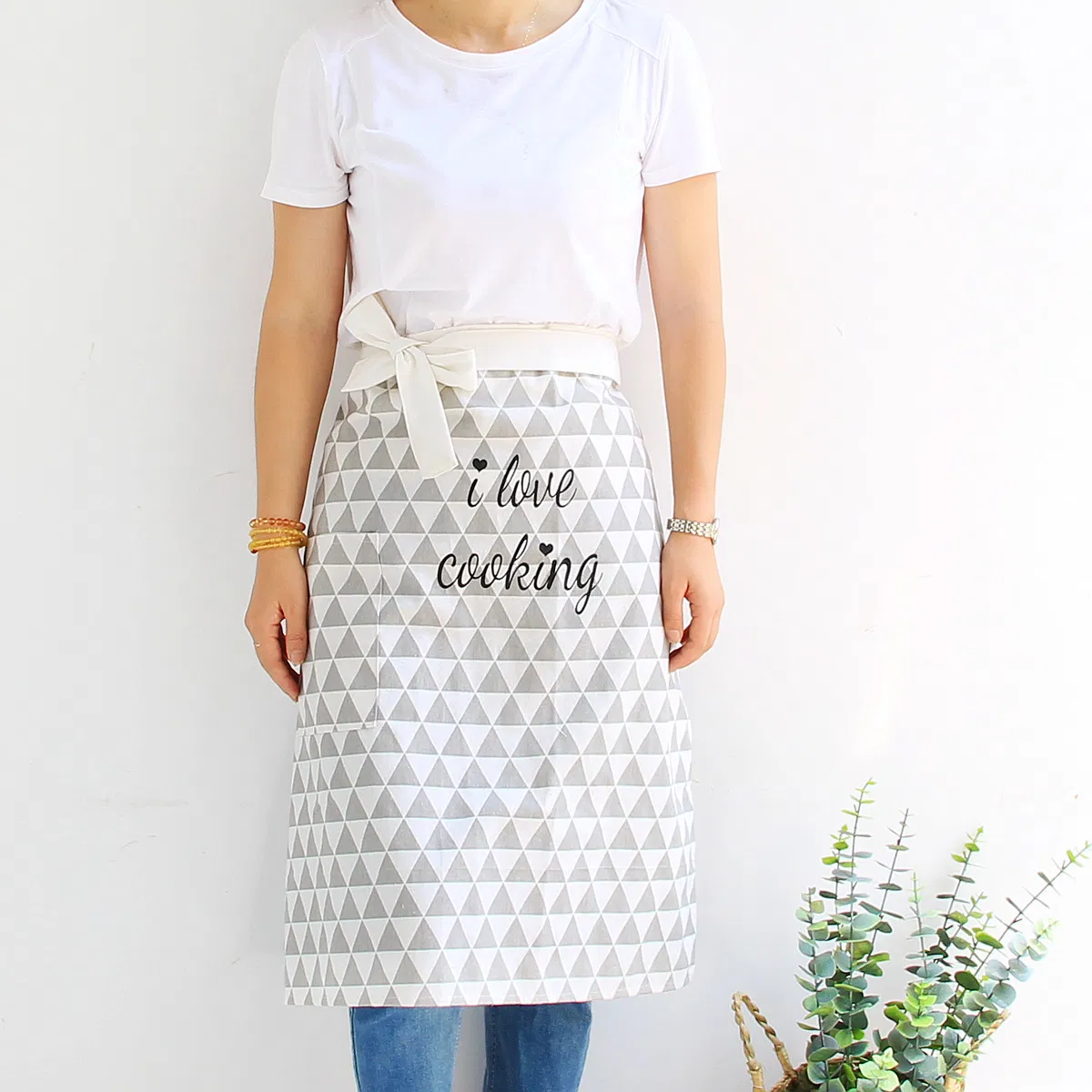 Custom Coffee Bar Restaurant Waitress Chef Waiter Server Half Short Aprons Kitchen Waist Apron with Pockets