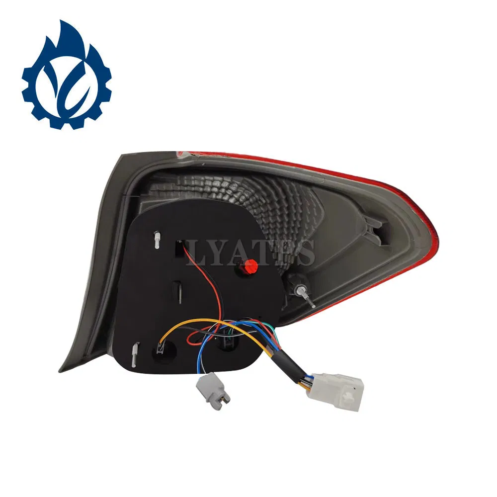 Качественная задняя фара Toyota Corolla Axio Fielder 2017, модель 40