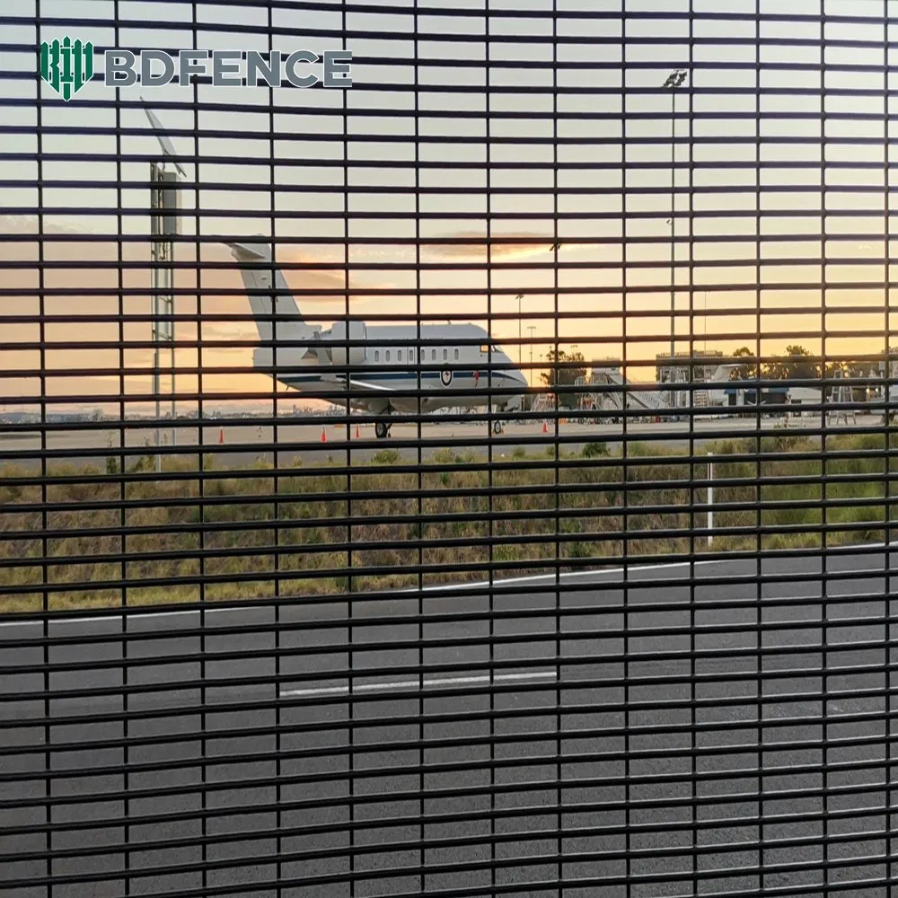 358 Anti Climb/Clearview/Metal Fence/Security Fence Clear Vu Metal Mesh Fencing for Prison 358 Fence High Security Fences Mesh Wire Fencing