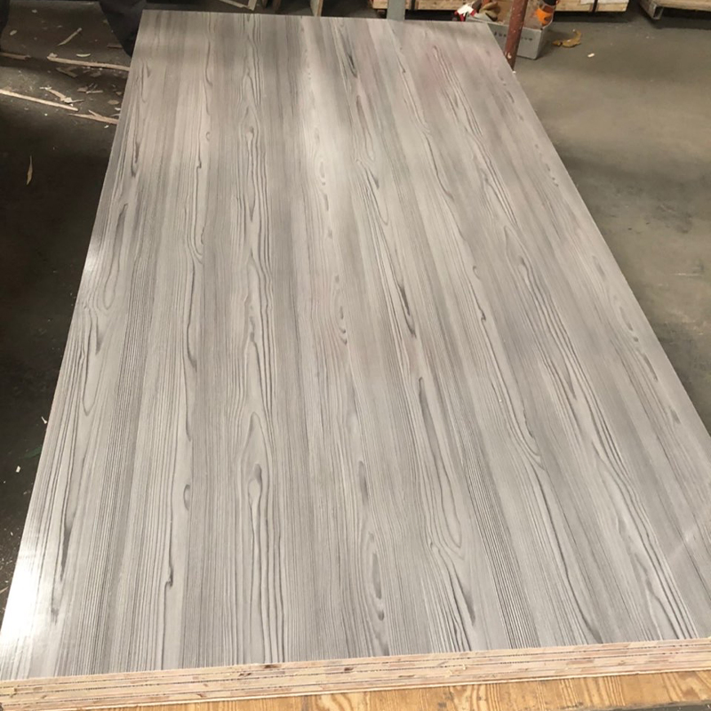 Hot Sale 18mm Fire Retardant Wood Grain Wood Timber Melamine Block Board From Linyi for Kitchen Cabinets