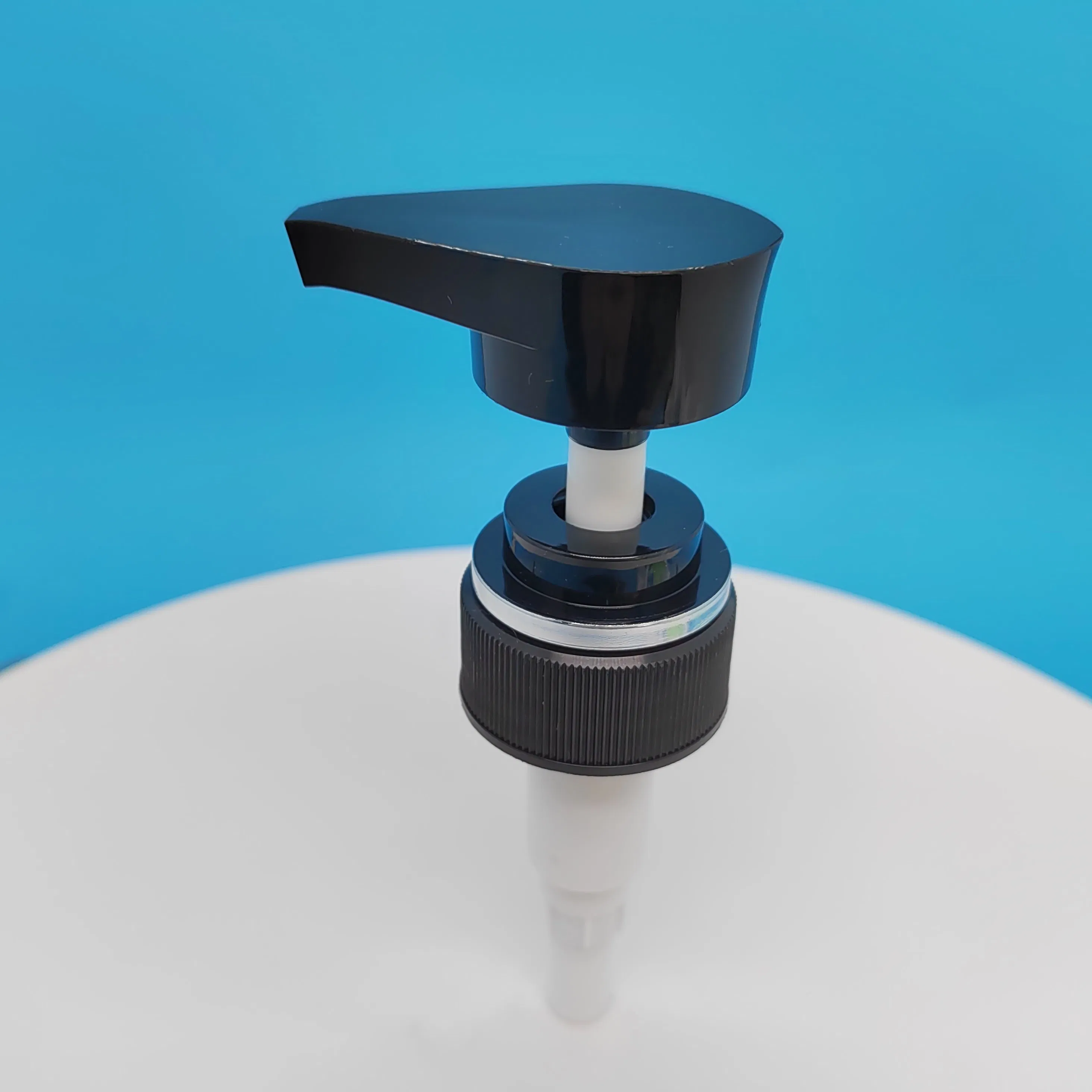 Hotel Bath Products Shampoo Shower Gel. 33/410 Plastic Hand Press Pump