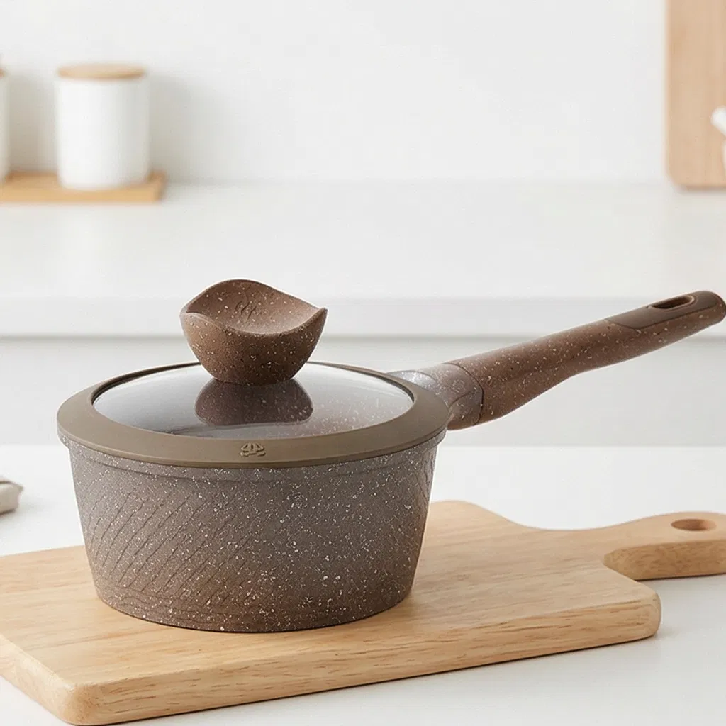 Алюминиевая сотейник с керамическим покрытием и силиконовой крышкой