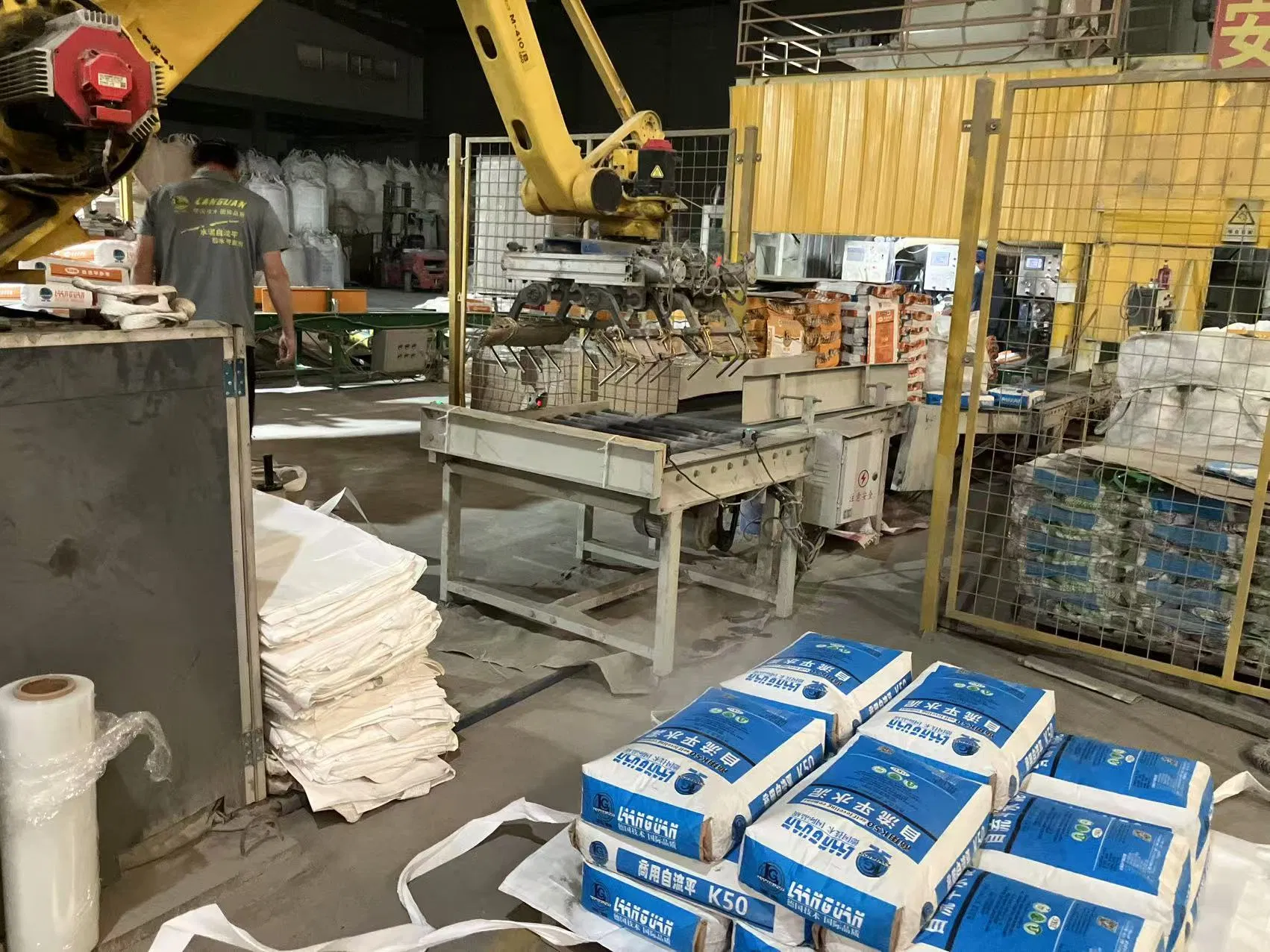 Self-Leveling Cement Suitable for a Variety of Solid Substrates