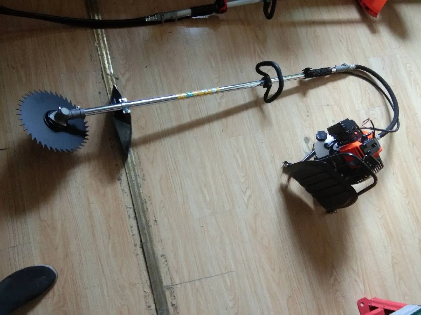 Gx35 35cc Gasoline Brush Cutter/Portable Grass Trimmer/Weeding Machine