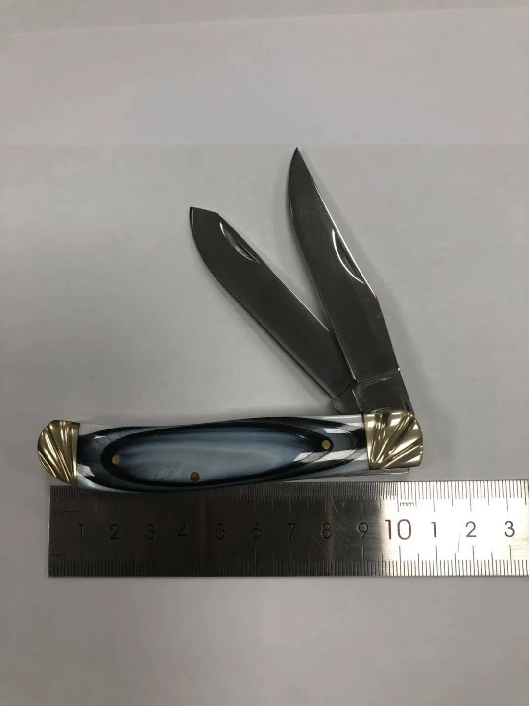 Pocket Knife with 2 Blades or 3 Blades