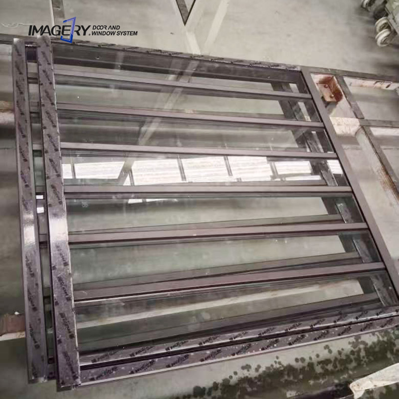 Customized Aluminium Tempered Glass Louver Plantation Shutter Window
