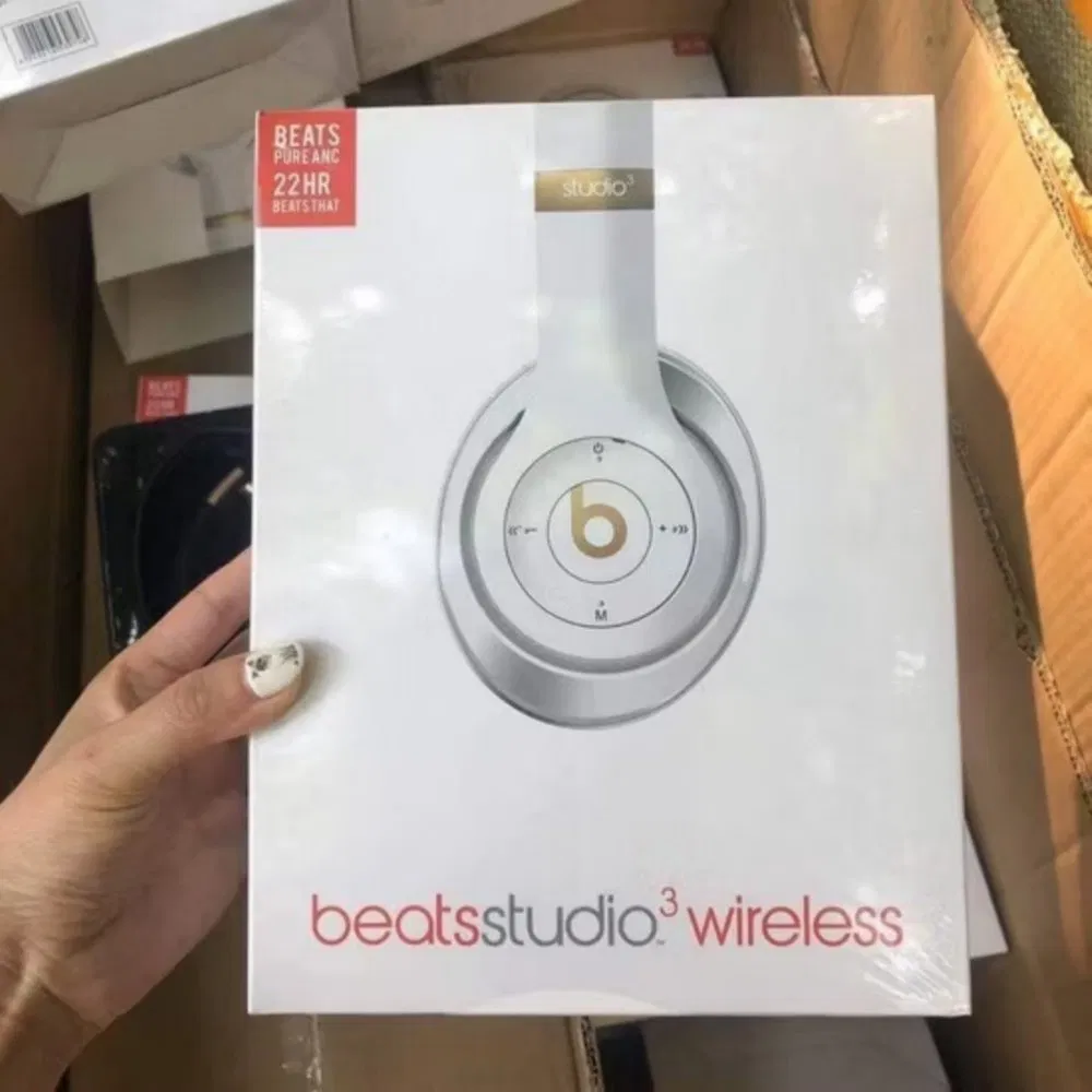 Беспроводные наушники Studio 3 с шумоподавлением