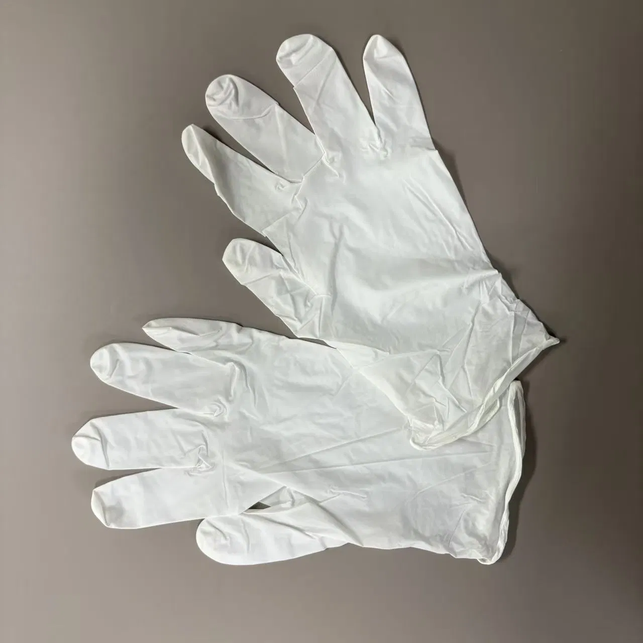 White Nitrile Protective Gloves for Non Invasive Exam Procedures