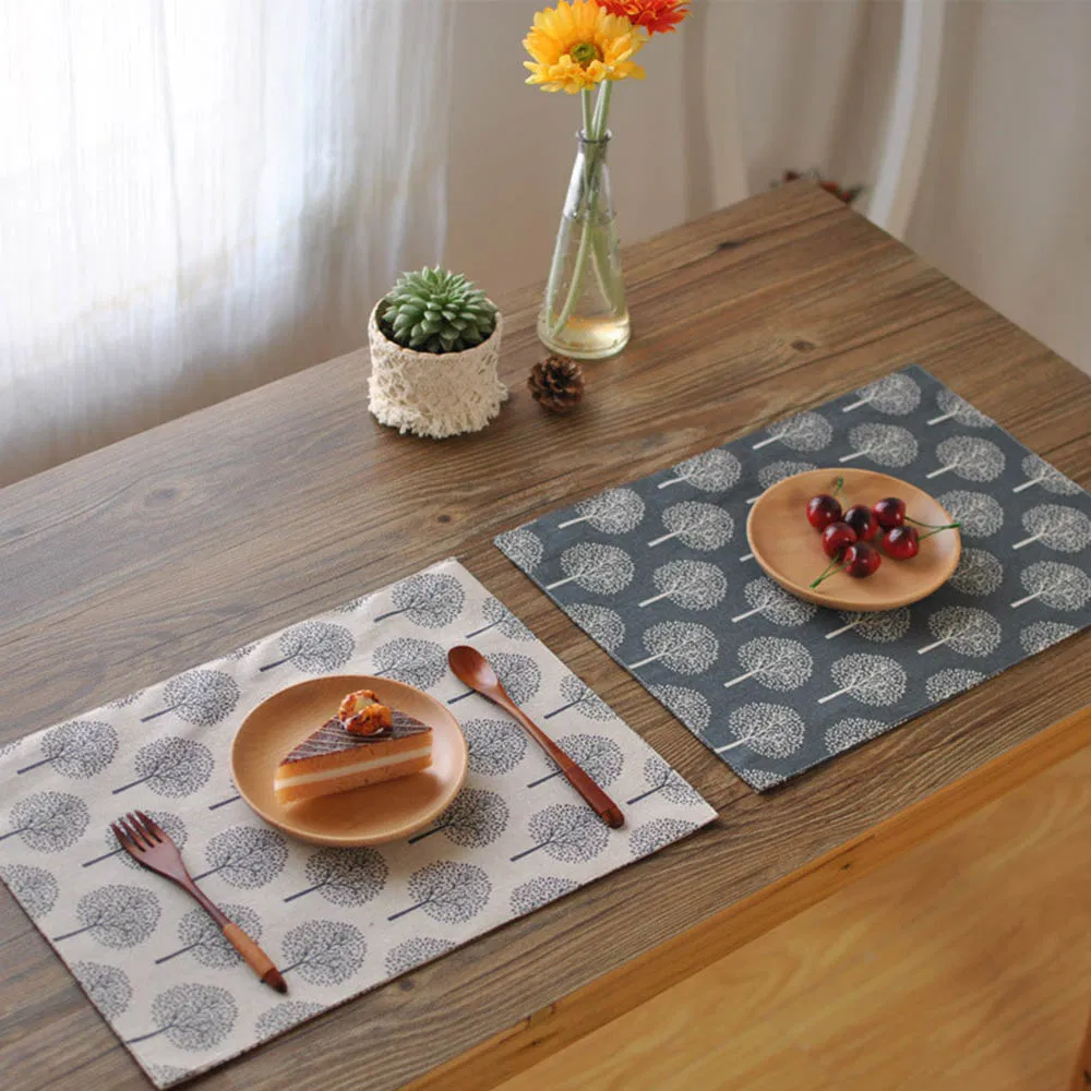 Double Placemat with Tree Design
