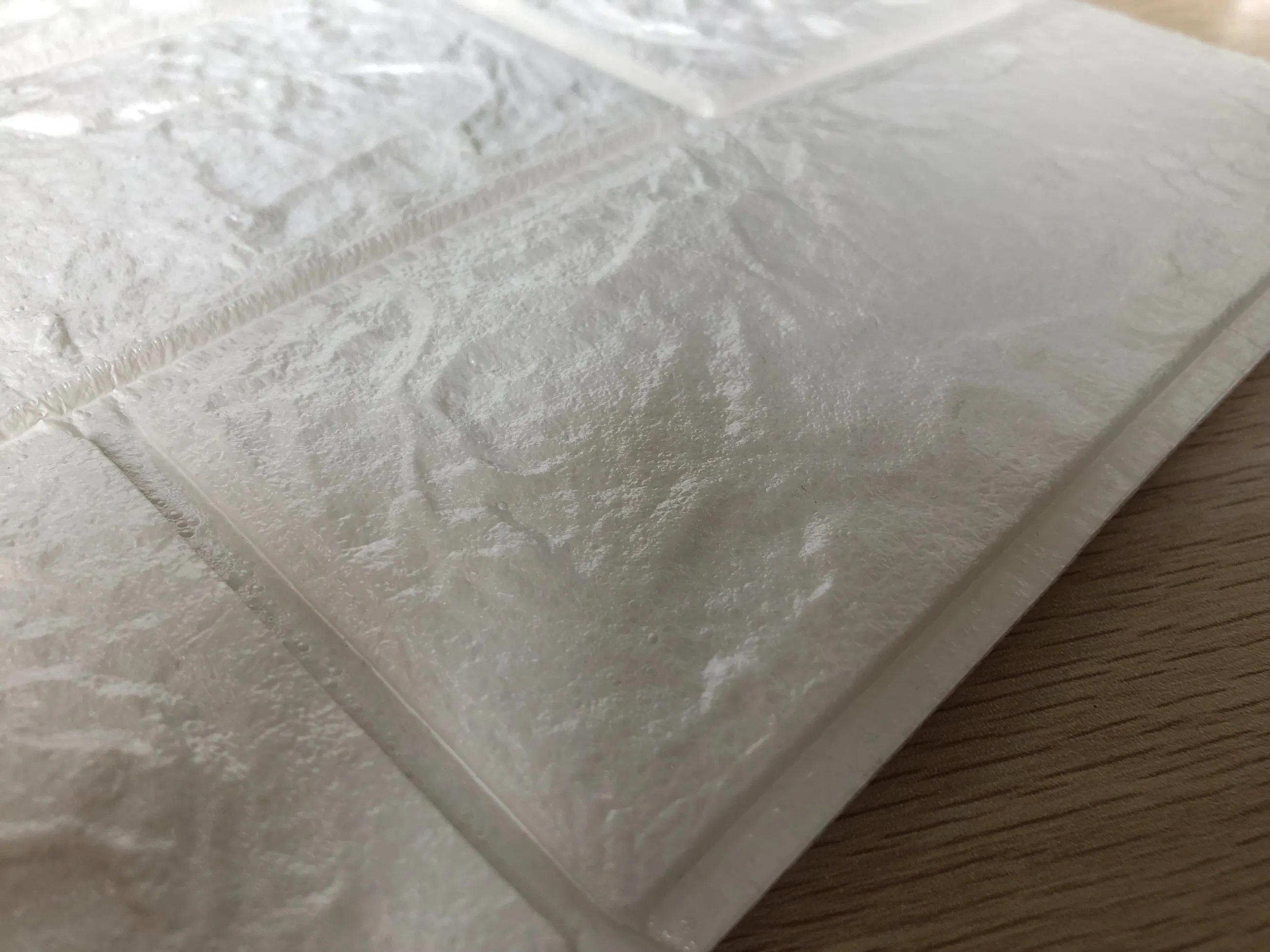 High Quality Strong Self-Adhesive Waterproof, Anti-Collision and Sound-Proofing Linen Diatom Mud Foam Wallpaper Glue