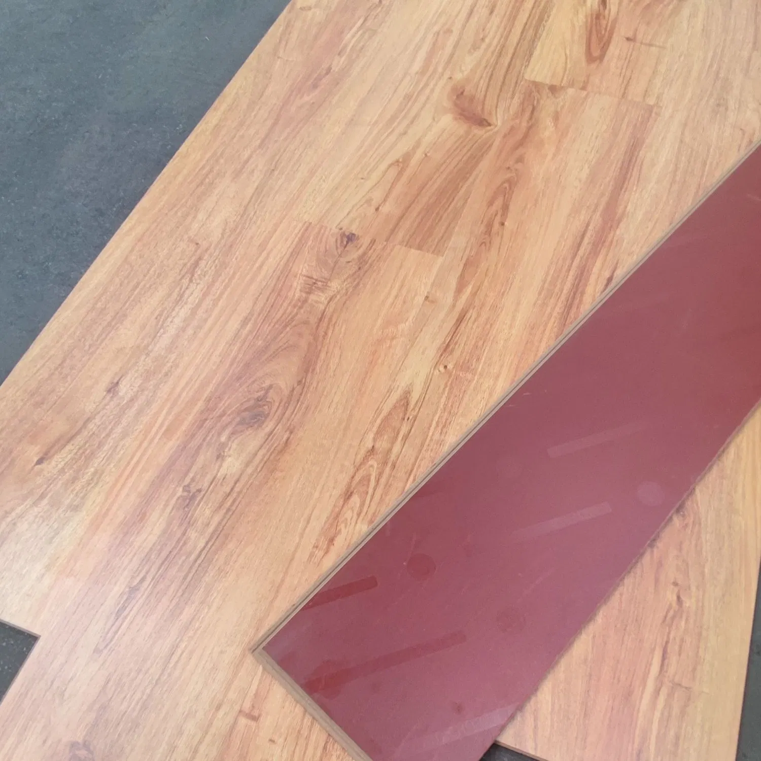 Slip Resistance 8mm HDF AC4 Wood Flooring Waterproof