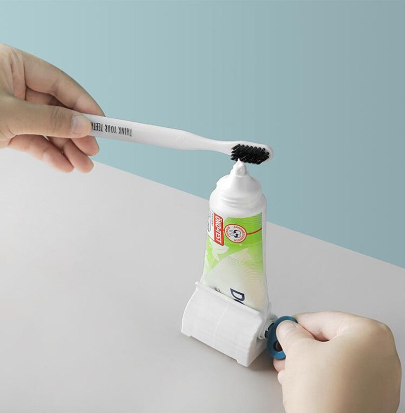 Automatic Lazy Manual Squeezing Toothpaste Dispenser Mi13842