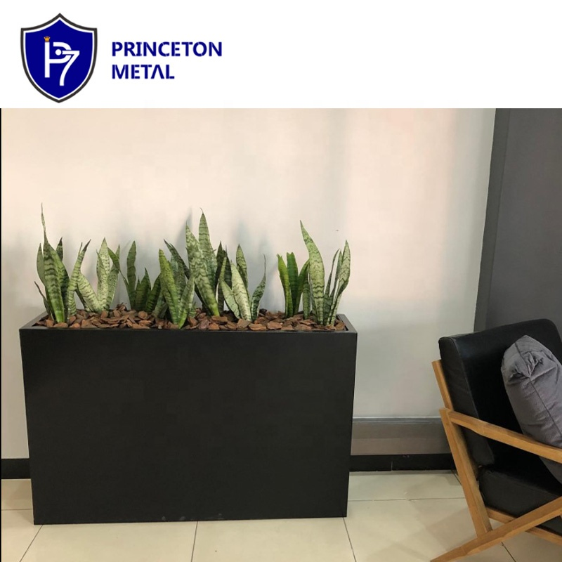 Large Outdoor Silver Aluminum Planters Powder Coating Elegant Flower Pots & Planters