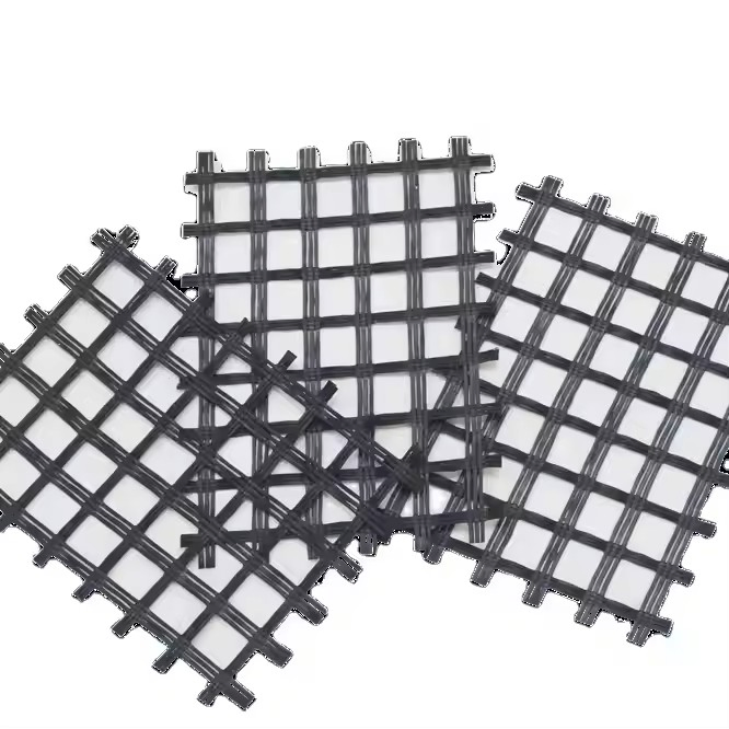Fiberglass Geogrid Is Resistant to High Temperature and Cracking, Specifically Designed for Crack Prevention in Asphalt Pavement