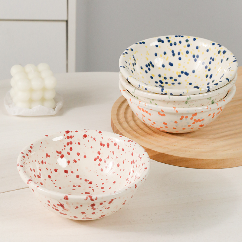 Stylish Ceramic Yogurt Bowl for Serving Delicious Ice Cream Creations