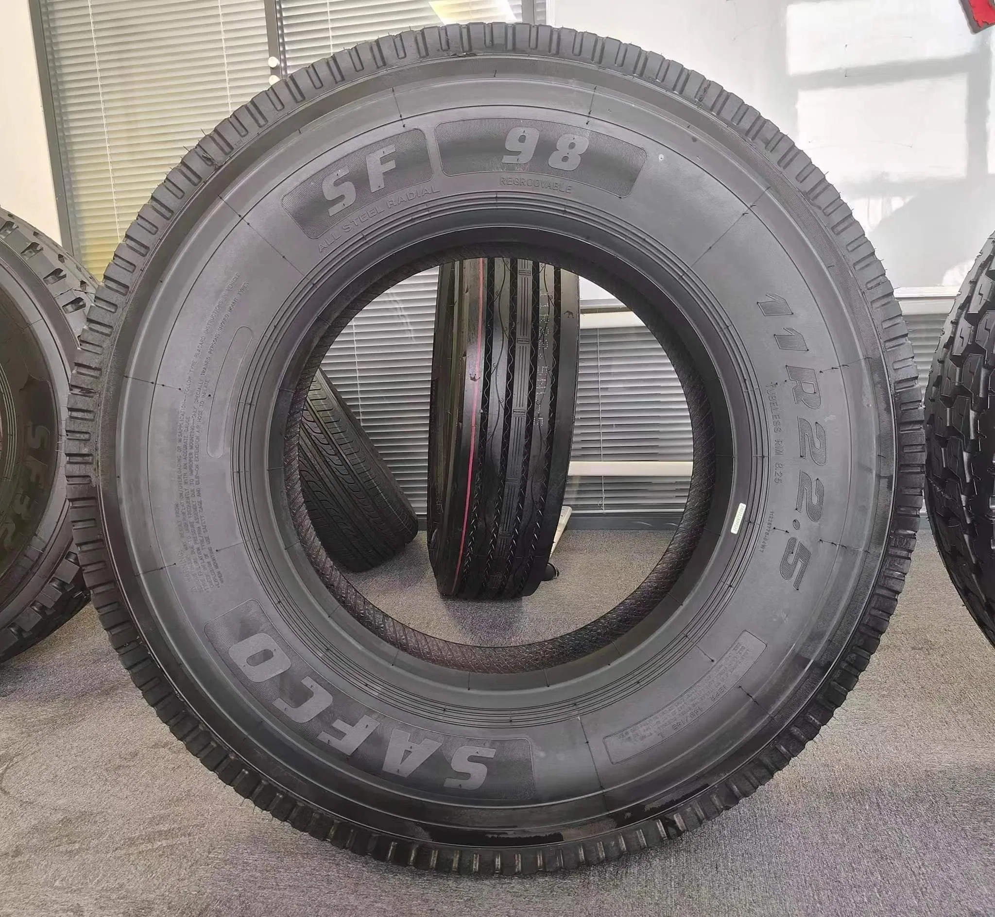 Safco 315/80R22.5-18PR
