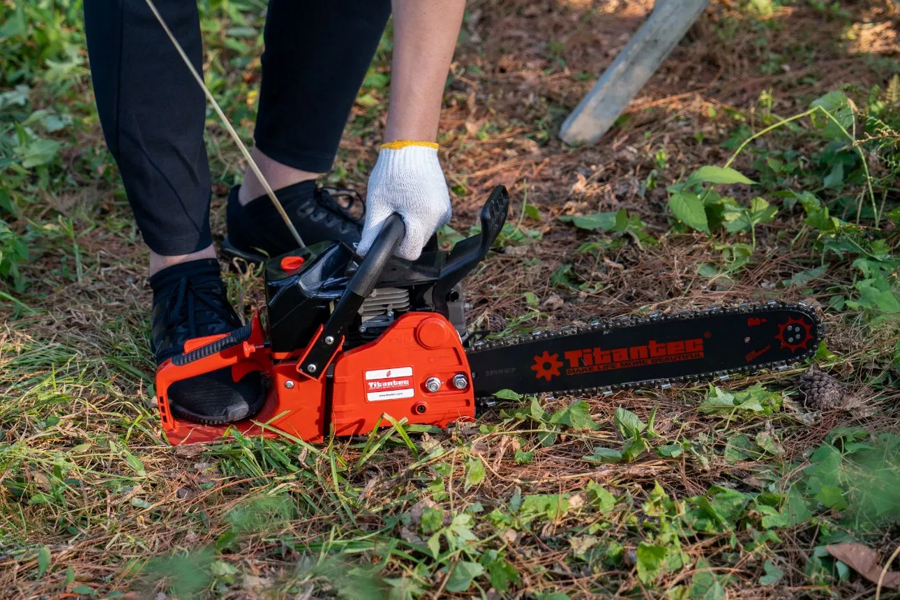 Wood Cutting New Structure 1.6kw 40.2cc Chain Saw