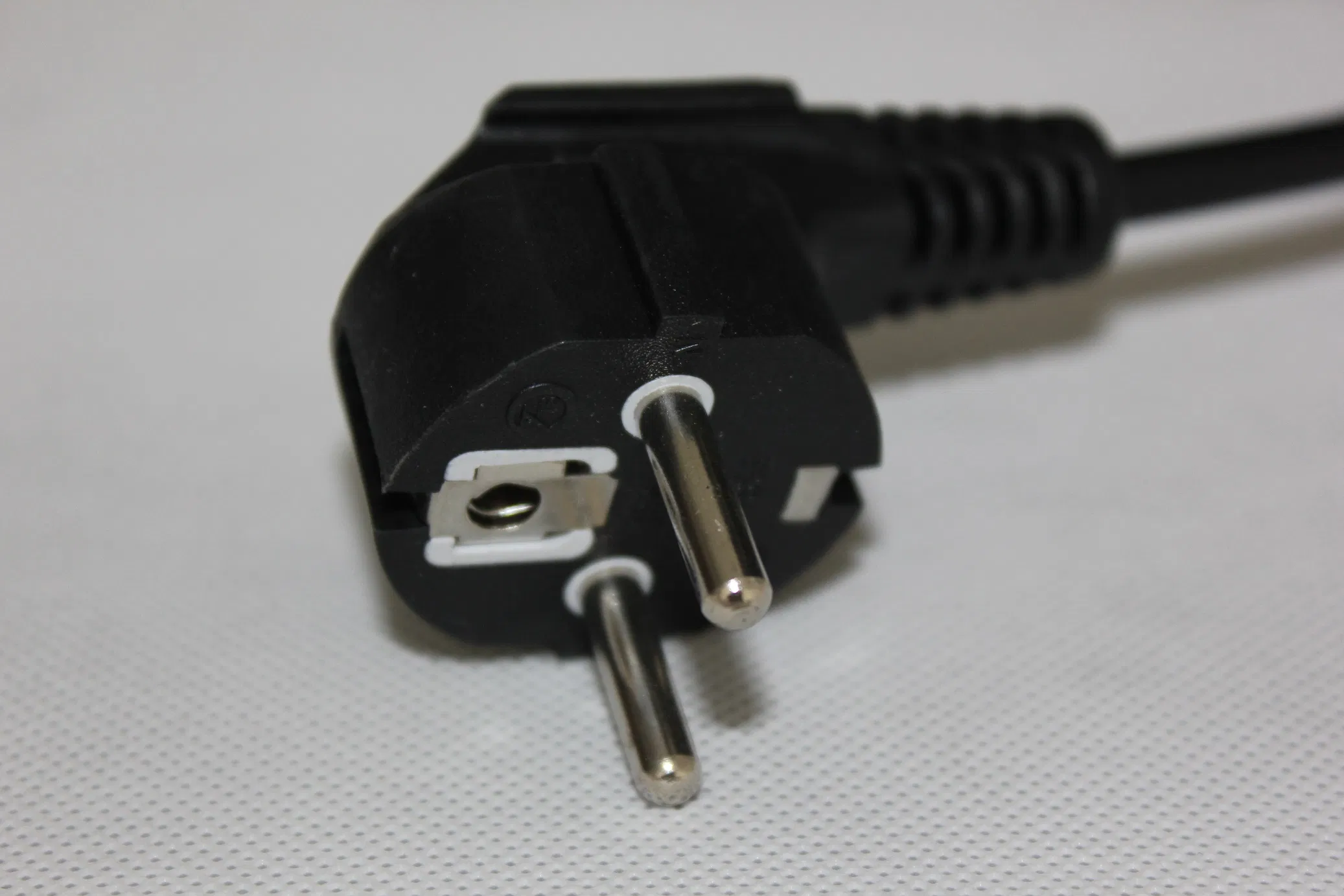 Mini Refrigerator with Solid Door (17Liters)