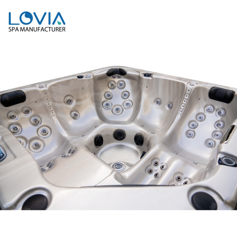 Гидромассажная ванна Balboa на 5 человек