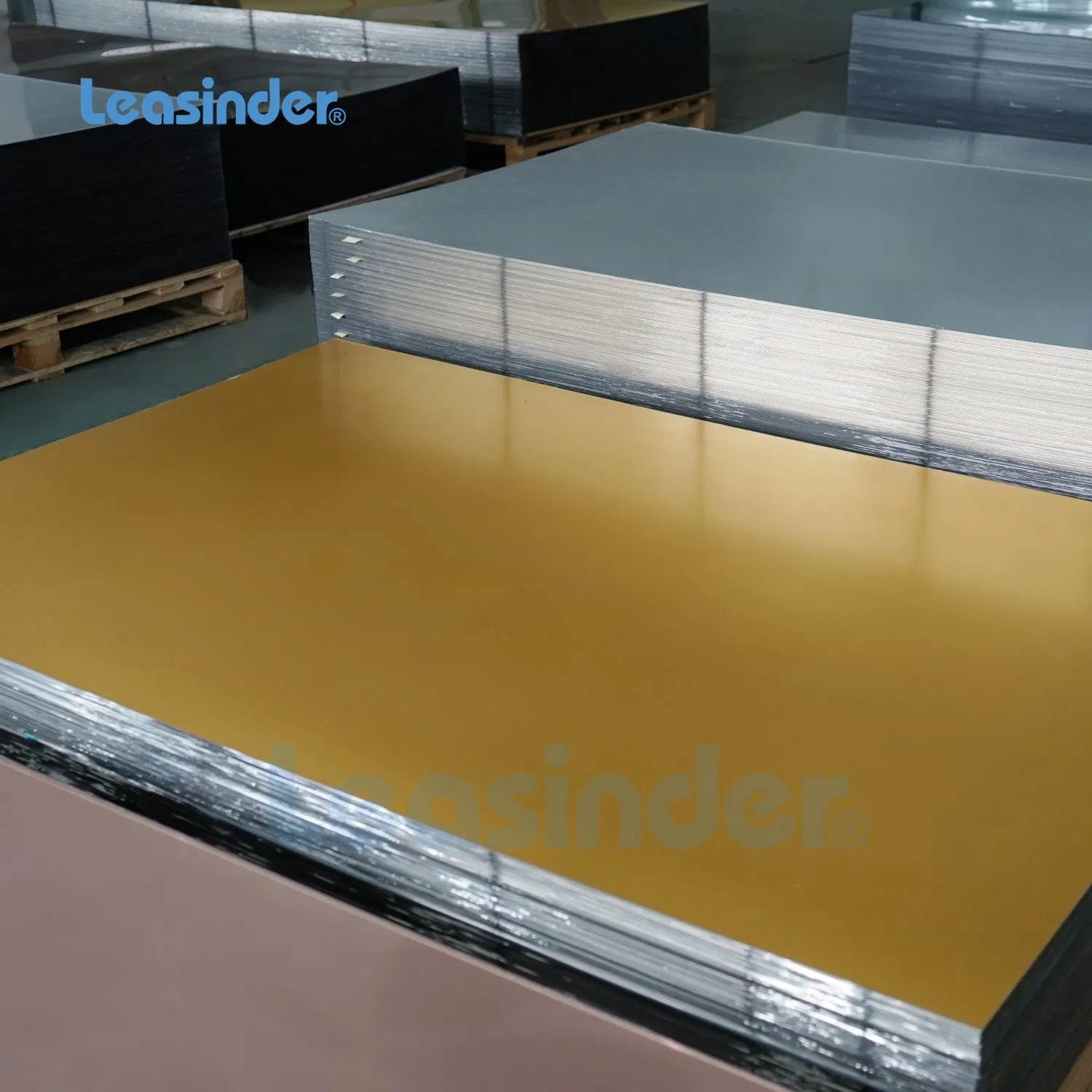 Leasinder High Quality China Factory Extruded 4FT X 8FT Gold Mirror Sheet High Light Reflectivity PE Film PMMA Acrylic 0.8mm-5mm Thickness Custom Cutting